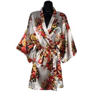 Floral Satin Kimono‎ Silky Robe